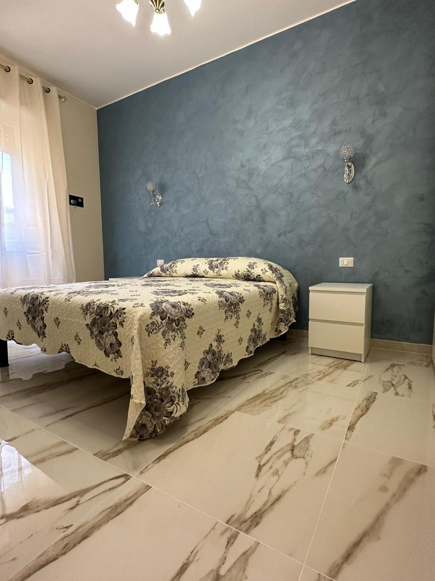 Torino Holidays Home Rome Bagian luar foto