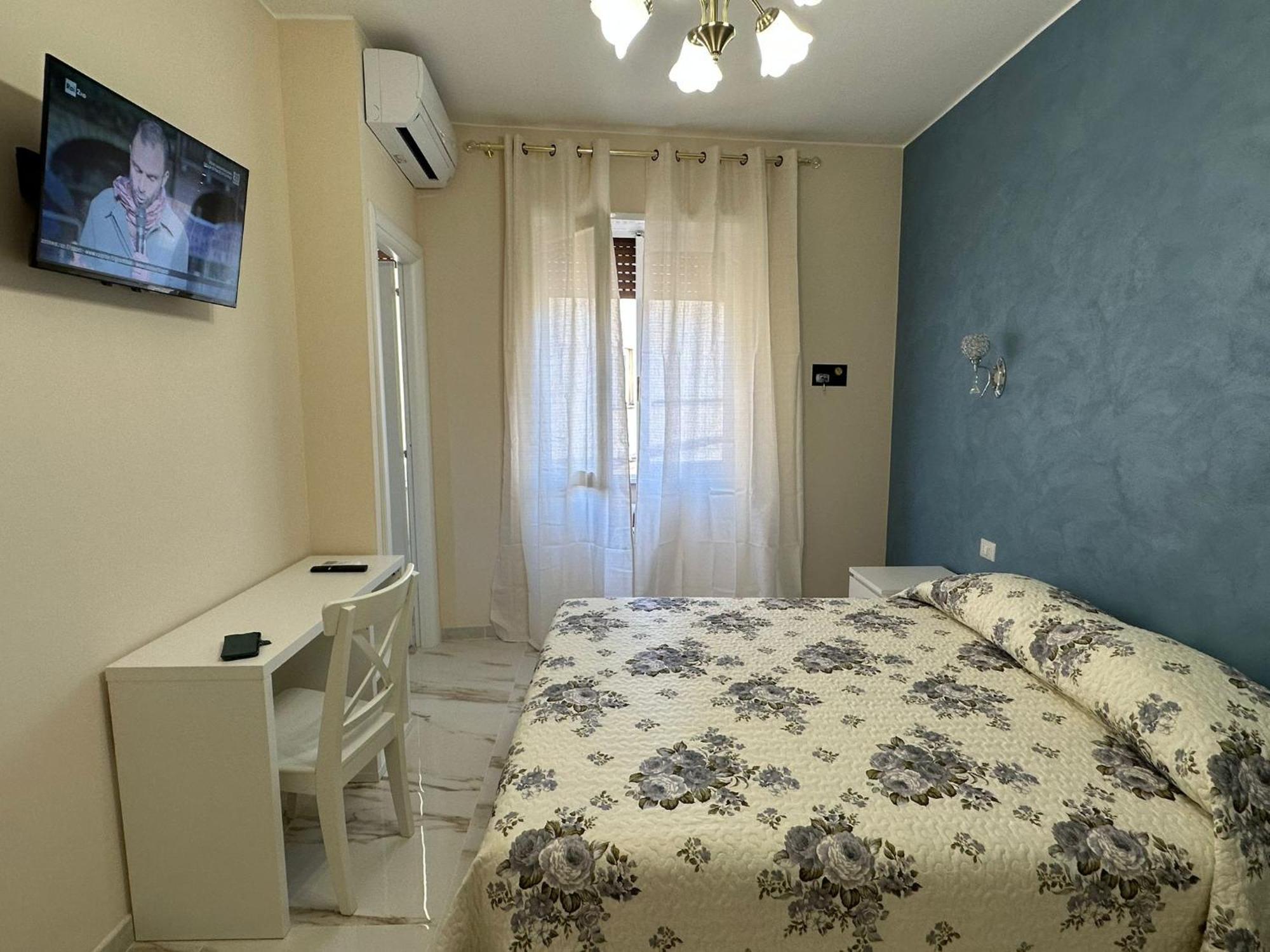 Torino Holidays Home Rome Bagian luar foto