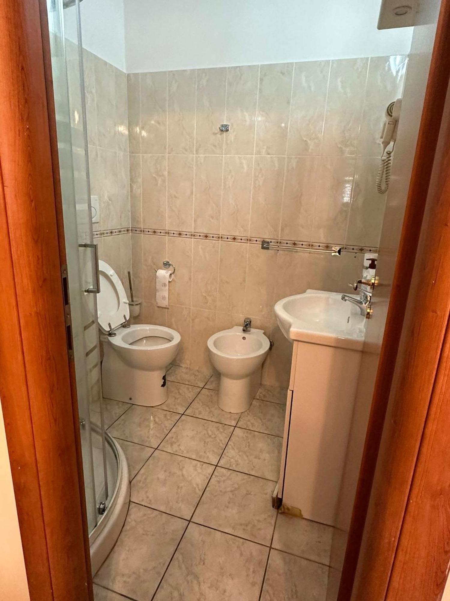 Torino Holidays Home Rome Bagian luar foto